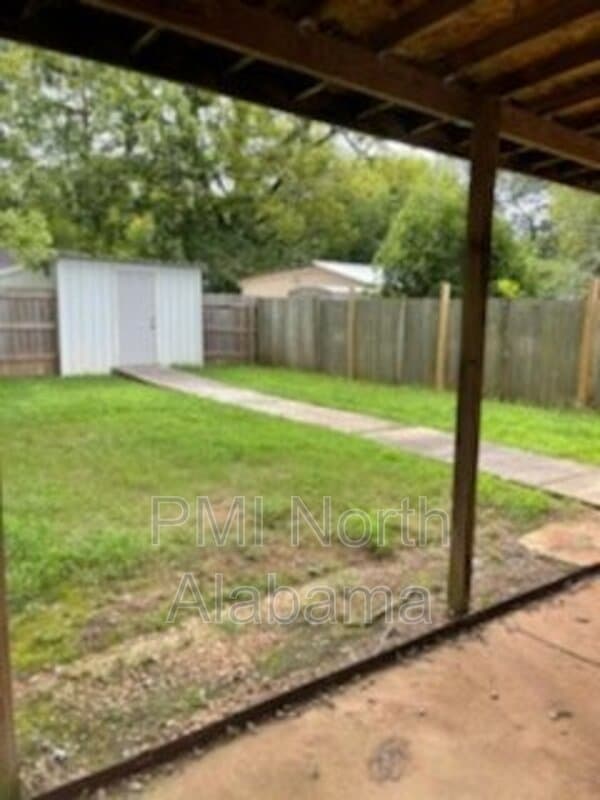Decatur House: 1310 9th Ave SE