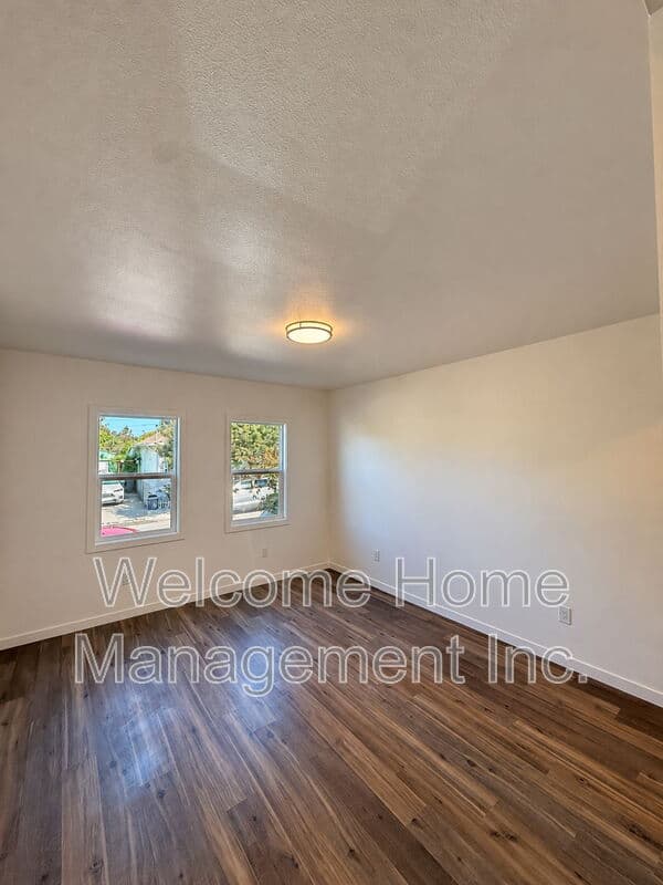 Berkeley Condo: 1538 Berkeley Way