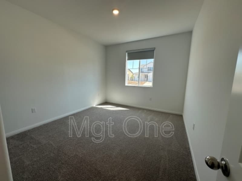 Moreno Valley House: 24790 Lynx Avenue