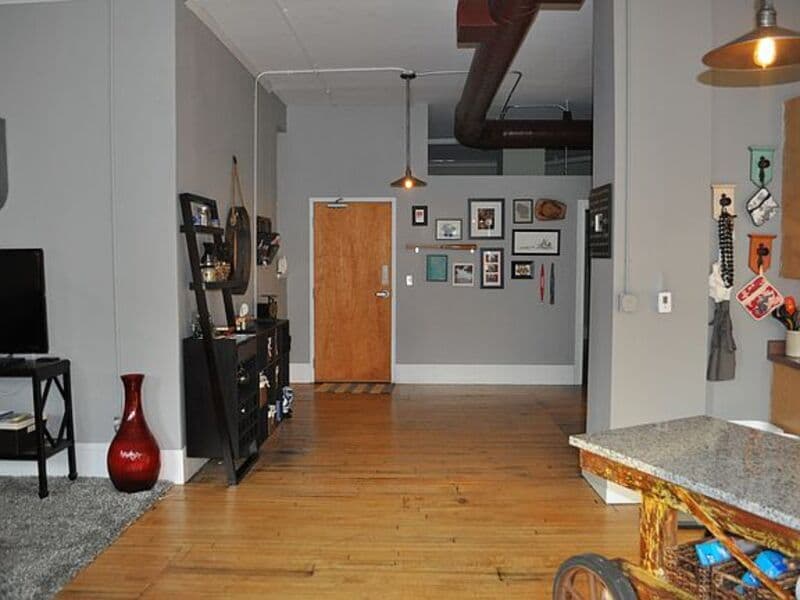 Milwaukee Condo: 108 W Wells St #2