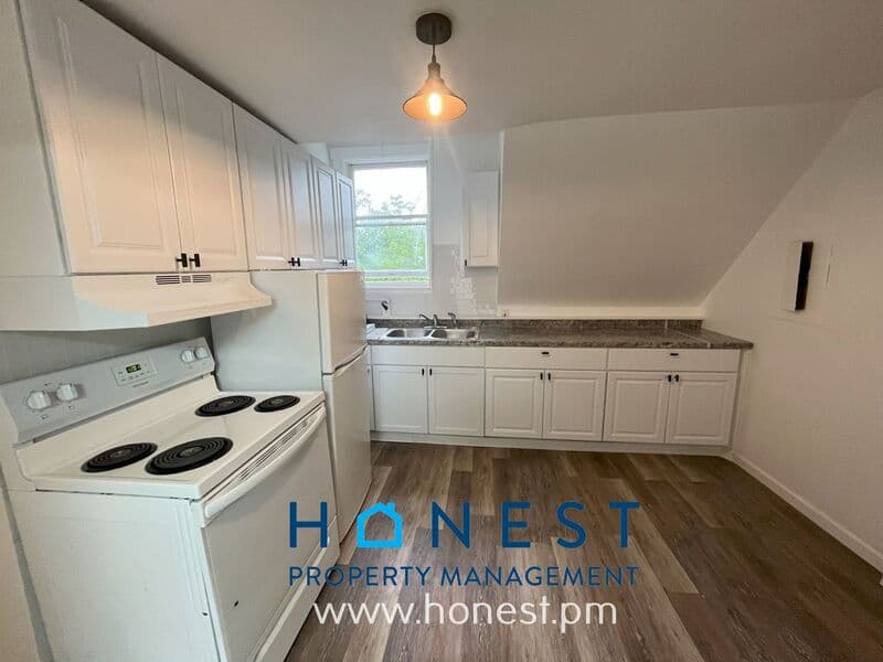 Augusta Condo: 7 Bennett Street