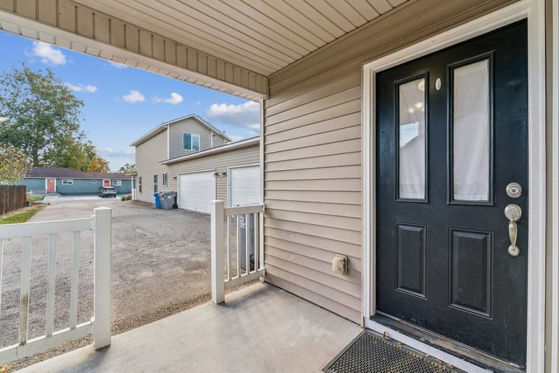 Boise Townhome: 7906 West Colehaven Court