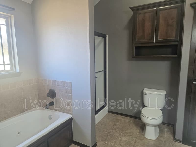 Yukon House: 3217 Tenkiller Crt.