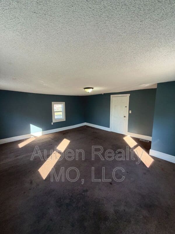 Kansas City House: 2600 Euclid Ave
