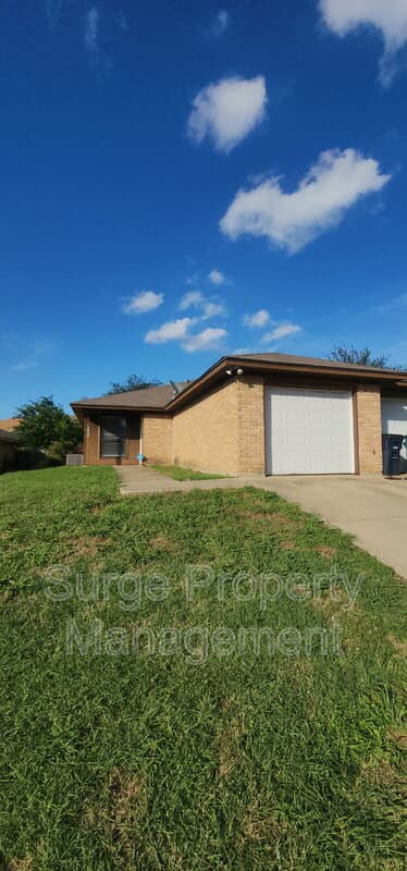Fort Worth Condo: 6721 Loma Vista Drive
