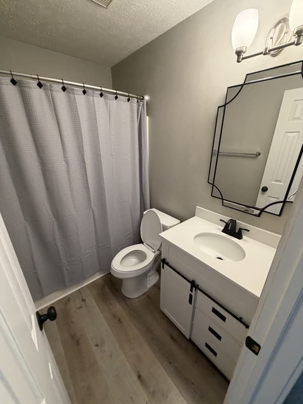Fishers House: 9821 Worthington Boulevard