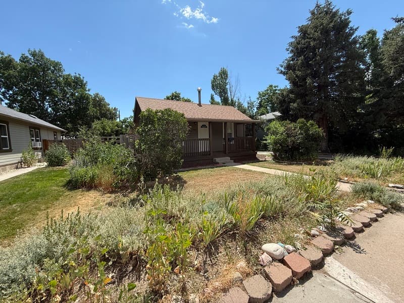 Englewood House: 3976 S. Pennsylvania St.