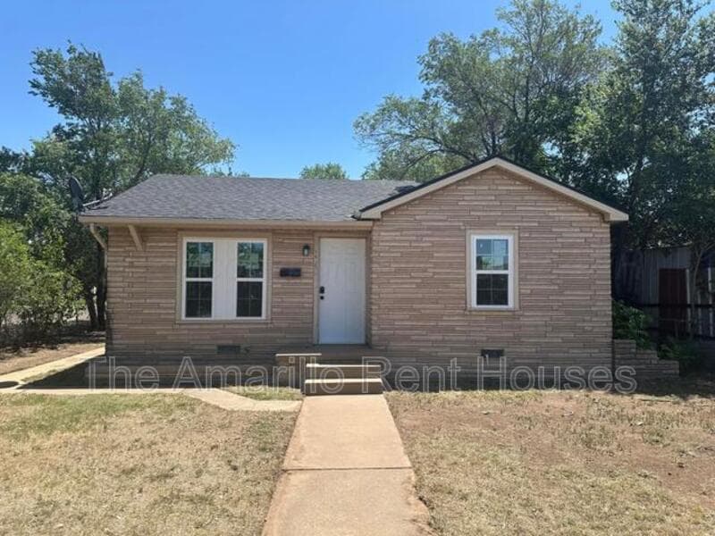 Amarillo House: 1636 N Nelson St