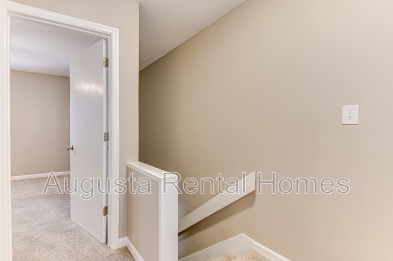 North Augusta Townhome: 140 Chalet North Boulevard - 140