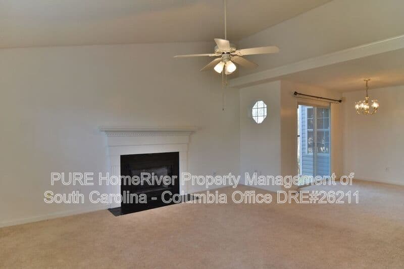 Irmo House: 45 Bradstone Circle