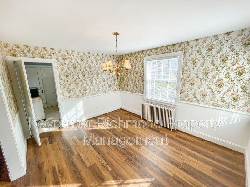 Richmond House: 701 Maple Ave