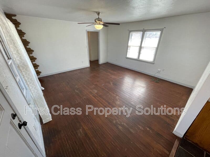 Bethany House: 6618 NW 31st St