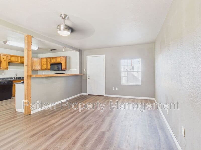 Amarillo House: 1511 North Polk Street