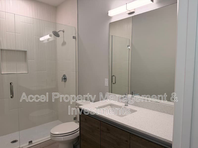 Edinburg Condo: 816 N. Abbey Ave.