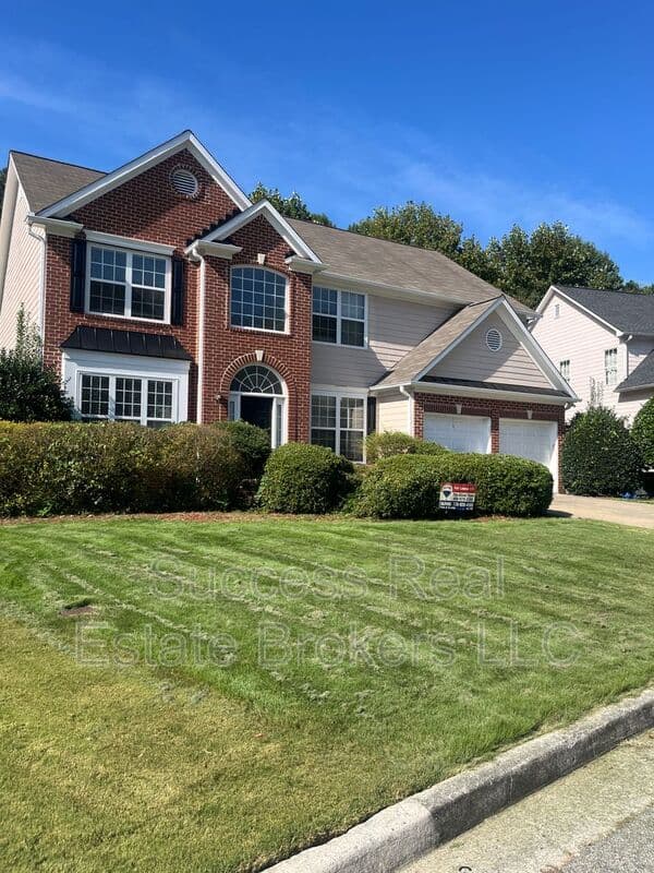 Mableton House: 6074 Brookmere Lane SW
