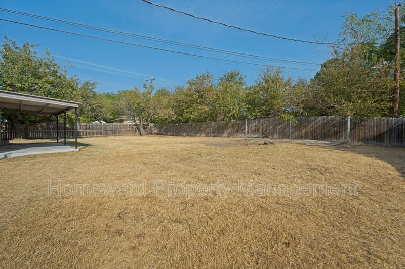 Haltom City House: 5301 Stanley Keller Road