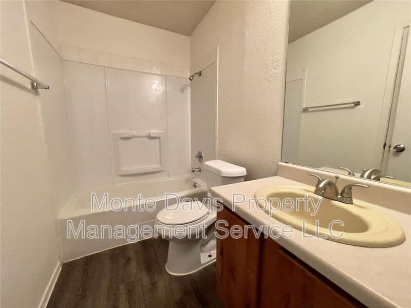 Austin Condo: 12005 Arrowwood