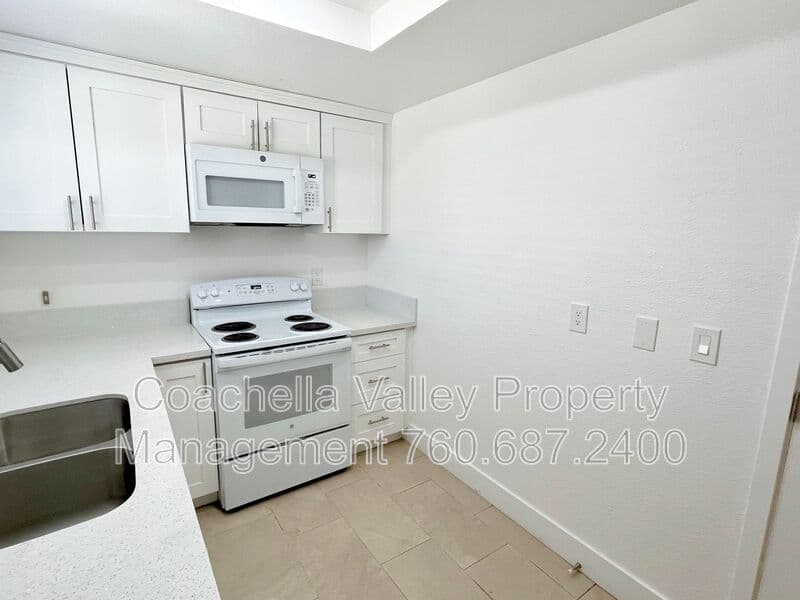 Cathedral City House: 34785 Vaquero Rd 103