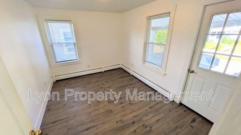 West Warwick Condo: 1419 Main St