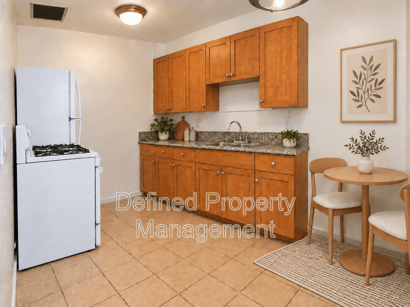Los Angeles (Koreatown) Condo: 715 S. St.Andrews Place