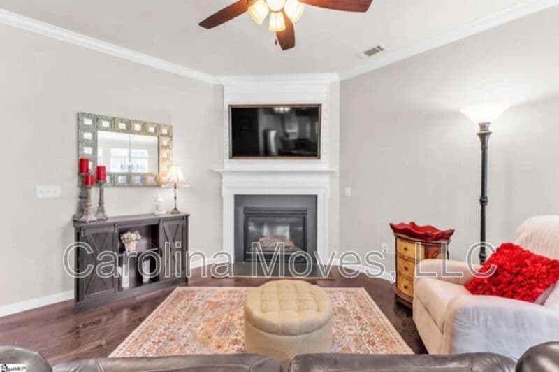 Greenville Townhome: 401 Christiane Way