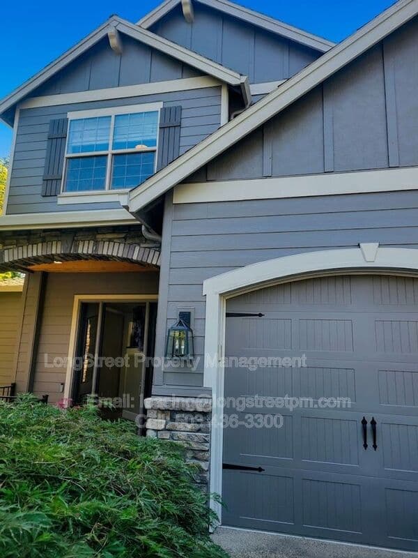 Portland House: 9739 NW Henry Ct