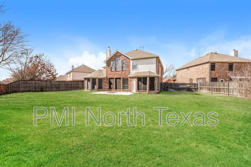 Little Elm House: 2541 Indian Hills Dr