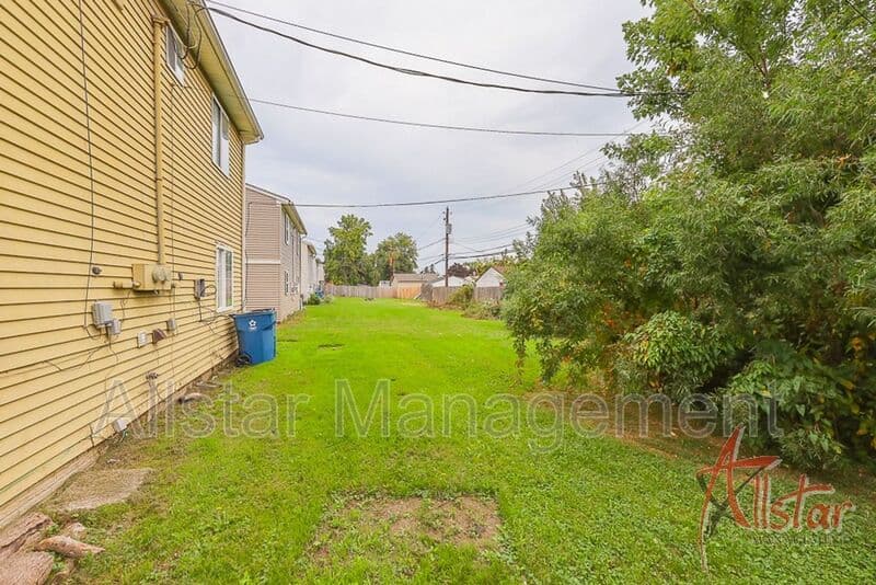 Lorain House: 1321 Massachusetts Ave