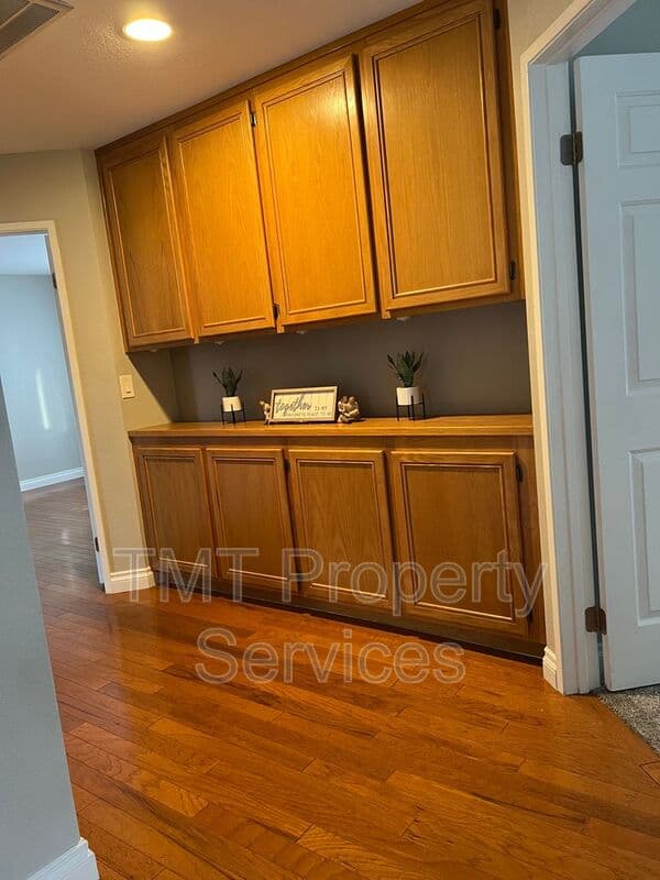 Santa Maria House: 260 Moon Dance Drive