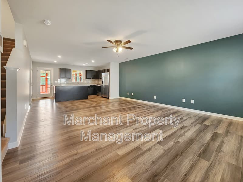 Piedmont House: 156 Barrington Creek Road