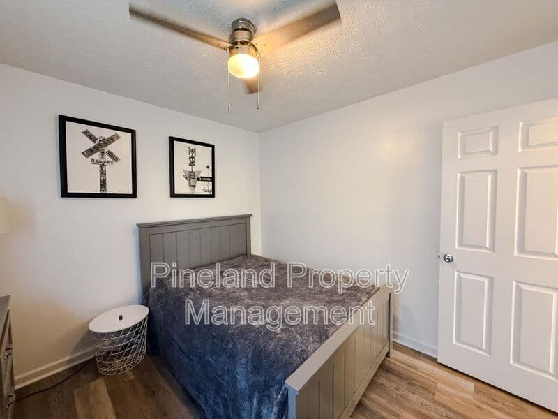Raeford House: 301 Buckeye Drive