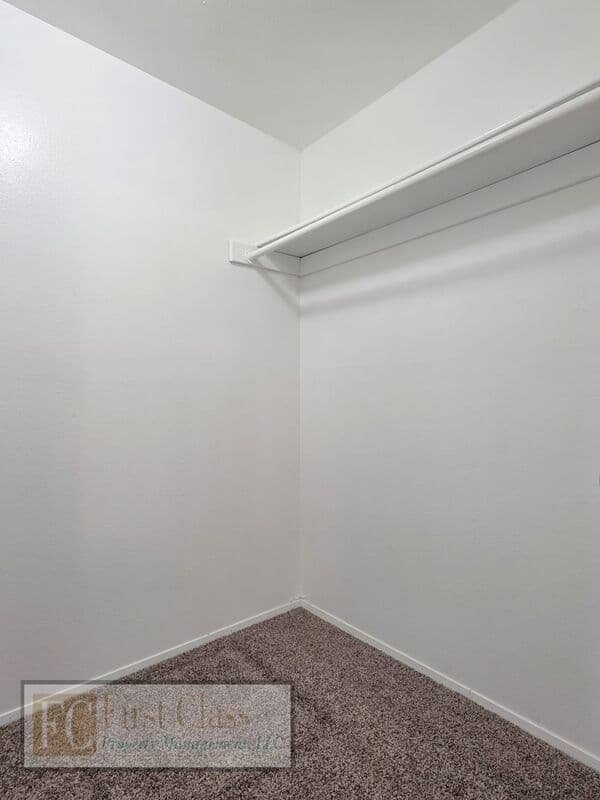 PORTLAND Condo: 1370 NE 186TH AVE