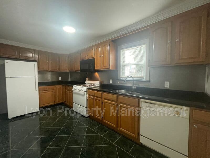 West Warwick House: 11 Prospect Hill Ave.