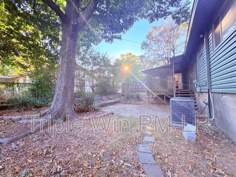 Little Rock House: 11819 Ashwood Drive