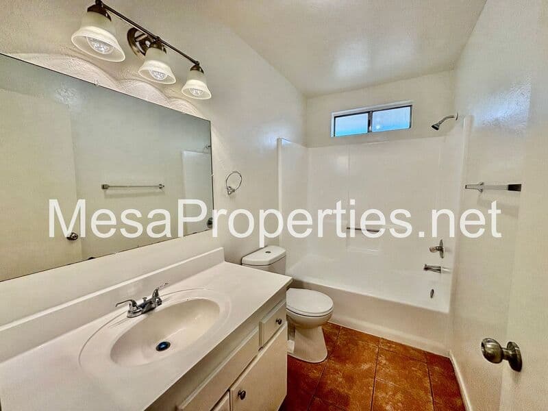 Apple Valley Condo: 21480 Laguna Rd.