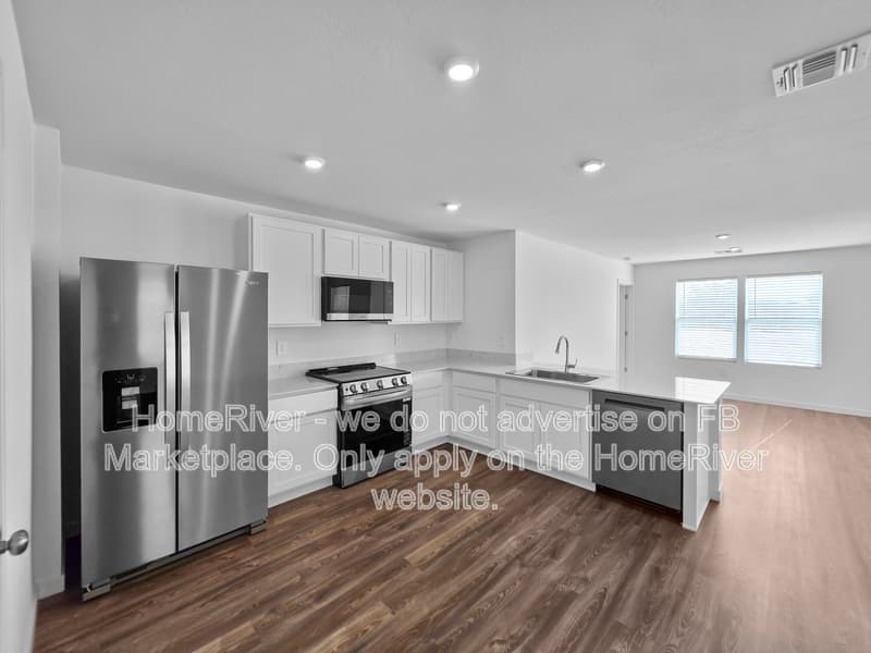 Arizona City House: 14963 S Avalon Rd