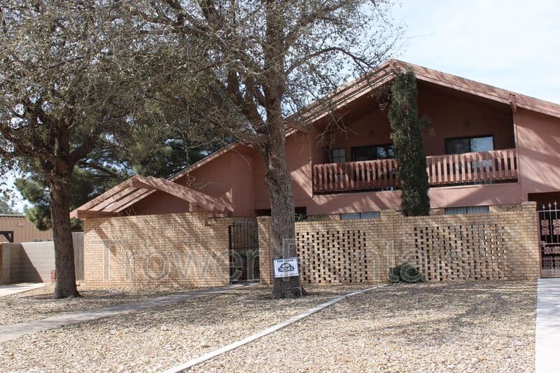 Odesa Townhome: 4601 Lemonwood