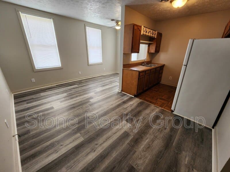 Terre Haute Condo: 418 South 7th Street