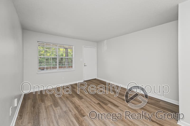 Hoover Condo: 3201 Spring Aire Ct