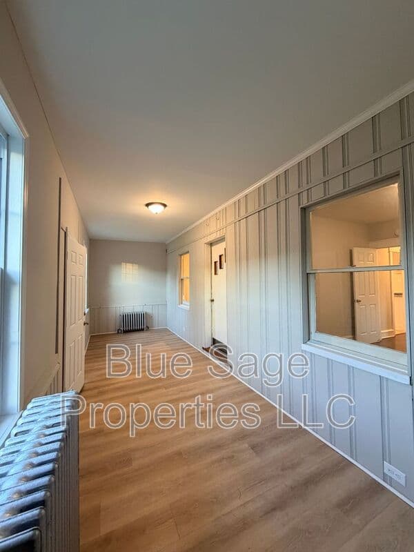 Prospect Park House: 611 11th St