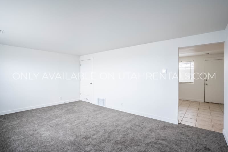 Provo Condo: 2090 S State St