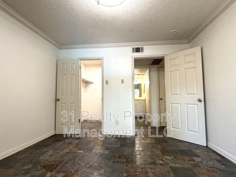 Dallas Condo: 4859 Cedar Springs Road