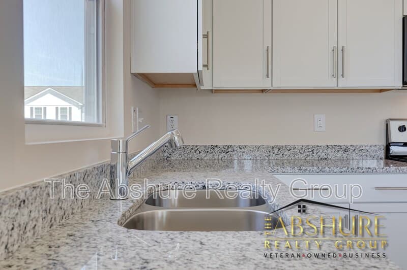 Raleigh House: 3512 Arctic Brook Street