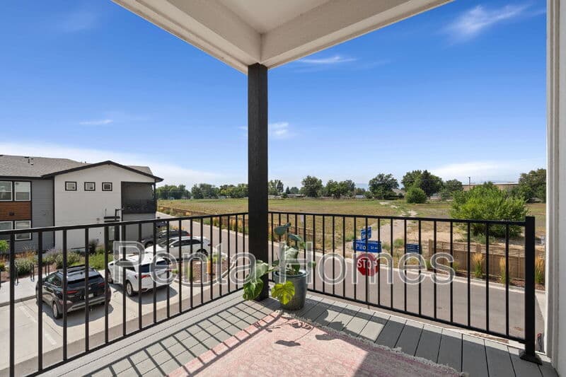 Fort Collins Condo: 2702 Barnstormer St