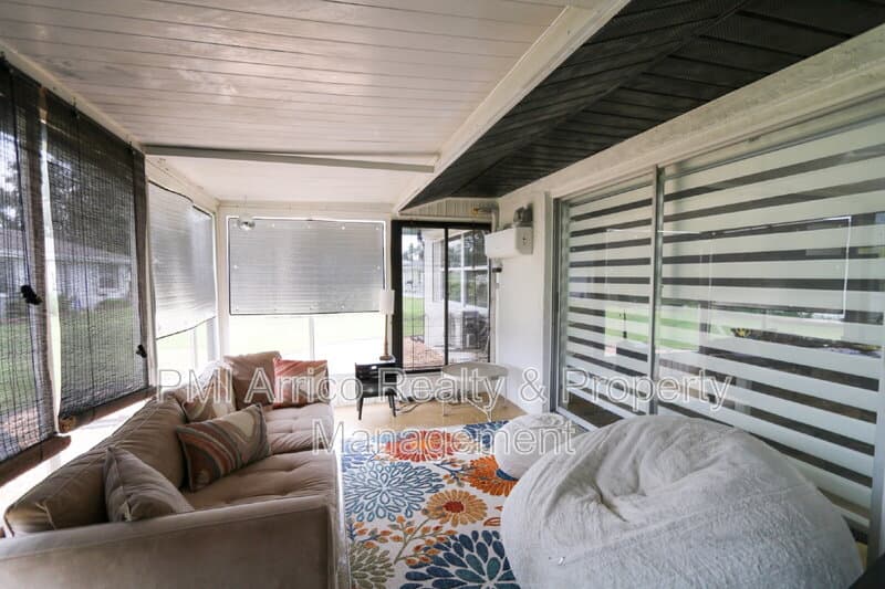 Sun City Center House: 304 Brockfield Drive