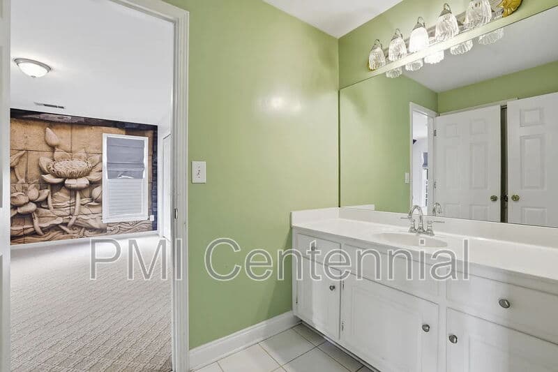 Alpharetta House: 120 Creekside Park Dr
