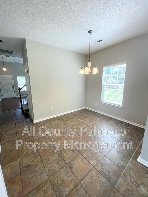 Summerville House: 142 Black River Drive