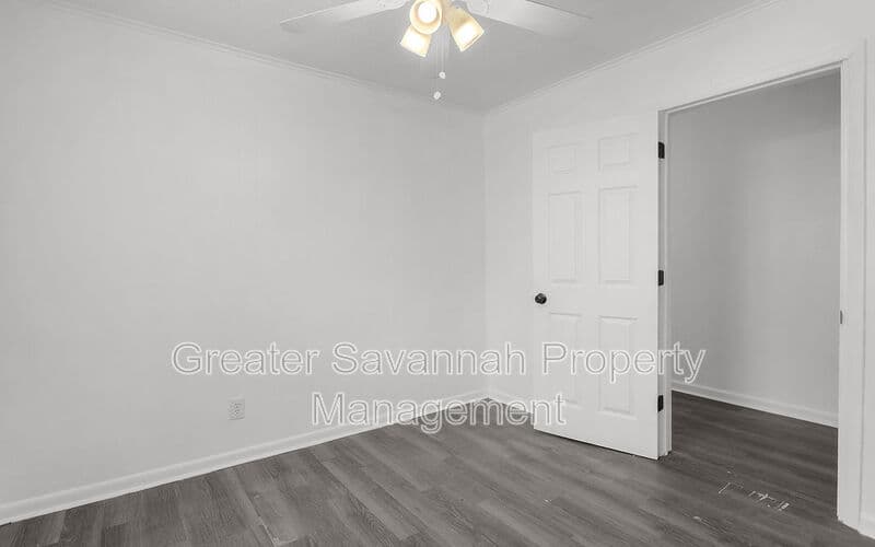 Savannah House: 612 West 42nd Street