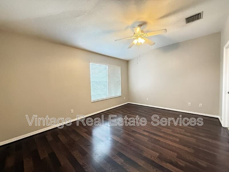 Riverview House: 12270 Foxmoor Peak Dr