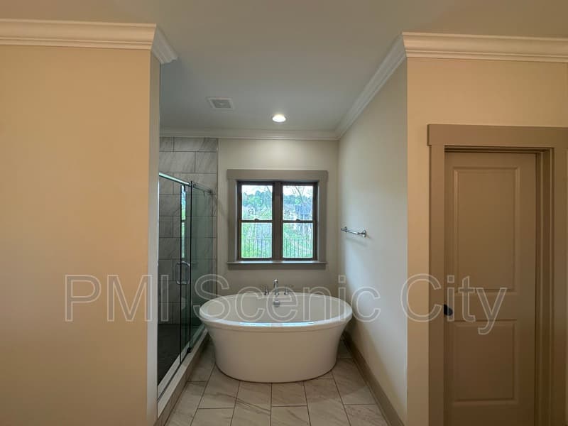 Ooltewah House: 9654 Dutton Ln